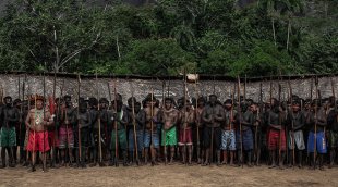 Justiça aos Yanomami! Bolsonaro, militares, o Estado e o agronegócio são responsáveis!