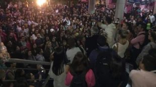 Professores se mantém em greve com apoio dos estudantes na UNIFIEO, em Osasco