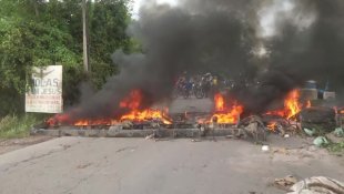 Atos em Pernambuco interditam avenidas por moradia digna