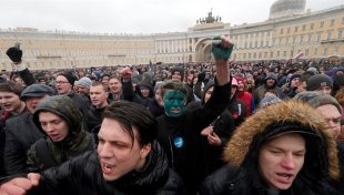 Massivos protestos e mais de 700 detidos na Rússia