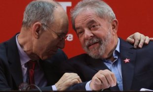 PT clama por "união burguesa" pra defender Lula
