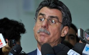 Pegou mal: Jucá desiste de PEC para blindar presidentes da Câmara e Senado