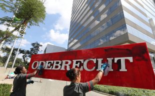 Trabalhadores pagaram a conta da corrupção na Odebrecht com 100 mil demissões em 3 anos