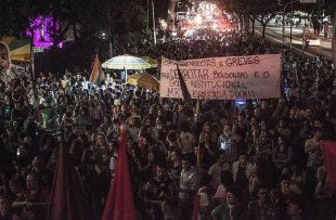 Já são pelo menos 27 faculdades se mobilizando contra Bolsonaro e a extrema direita!