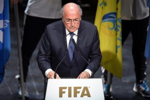 FIFA: corrupção, subornos e trabalho escravo