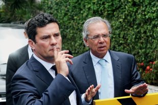 Moro e Bolsonaro aumentam o autoritarismo usando como desculpa supostos hackers