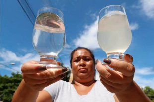 CEDAE privatizada gera falta de água no RJ e é isso que Tarcísio quer em SP vendendo Sabesp