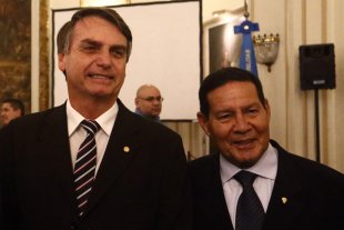 Vice de Bolsonaro destila racismo contra indígenas e africanos