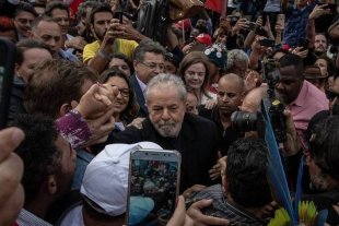 Lula discursa em São Bernardo do Campo