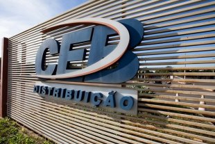 CEB e BNDES avançam para autoritariamente privatizar a distribuidora 