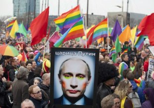 Guia de sobrevivência às LGBTs na Rússia é publicado pela FARE