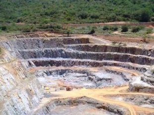 Descoberta grande jazida de minério em Minas Gerais, mais um presente para as grandes mineradoras e sua sede de lucros!