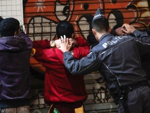  Virada Cultural 2015: mais polícia e menos pobre e negro no centro de São Paulo