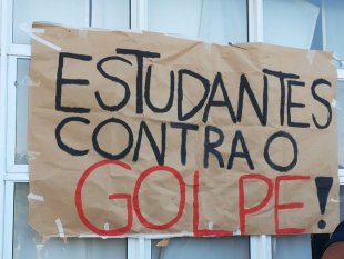 Por que nós, estudantes da Faculdade de Educação, devemos que lutar contra a prisão arbitrária de Lula?