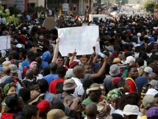 O extraordinário movimento estudantil sul-africano: um exemplo aos explorados do mundo