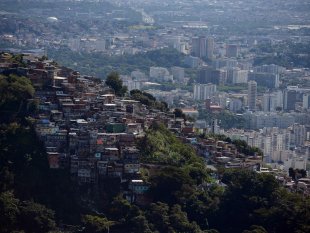 54% dos moradores de Favelas do Rio perderam emprego durante a pandemia