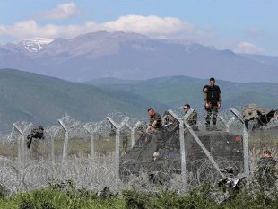 Bulgária coloca 300 soldados para bloquear suas fronteiras