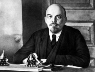 Lenin: As três fontes e as três partes constitutivas do marxismo (1913)