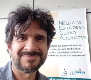 "Temos um quadro que de fato é de colapso", diz representante docente da UFRGS, Pedro Costa