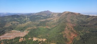 Com sede de lucro, Zema e mineradoras aprovam na madrugada exploração da Serra do Curral