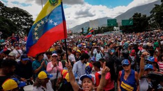 Qual a política para a esquerda socialista da Venezuela?