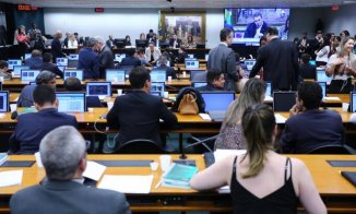 PEC que tem como relator Kim Kataguiri prevê o fim do ensino superior público gratuito e será votada hoje