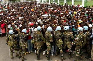 Tropas da ONU exploram sexualmente no Haiti e na Libéria