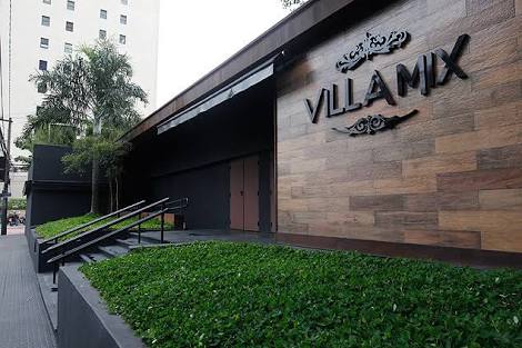Villa Mix é multada por orientar funcionários a impedir a entrada de pessoas negras