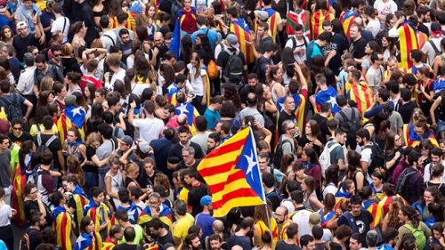 De “Votaremos” a “Ganhamos”: Catalunha e a profunda crise do Estado espanhol