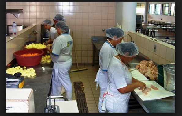 O Trabalho Precário e Negro nas Cozinhas de Cuiabá 