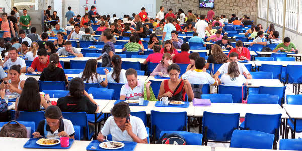 Reitoria da UFRN atrasa reforma no RU e estudantes podem ficar sem alimentação 