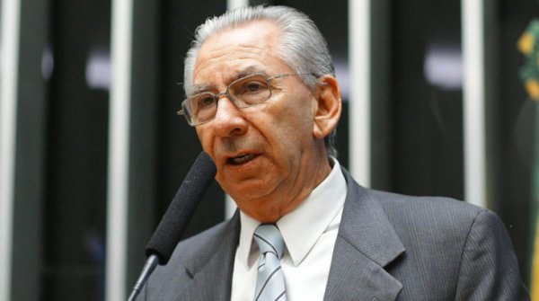 Secretário-geral do PSDB afirma que partido pode abandonar Temer após denúncia ser aceita