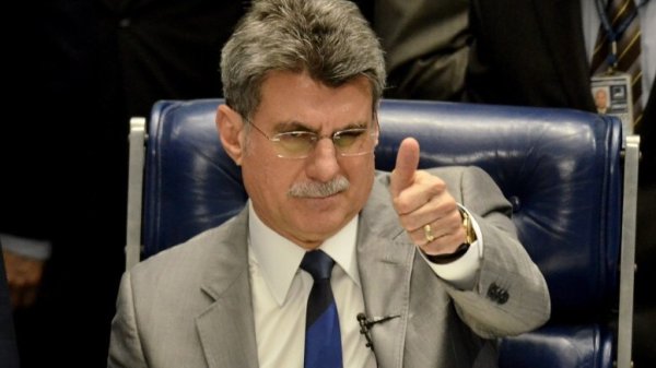 Jucá agradece PSDB por permanecer no governo pela ajuda com as reformas