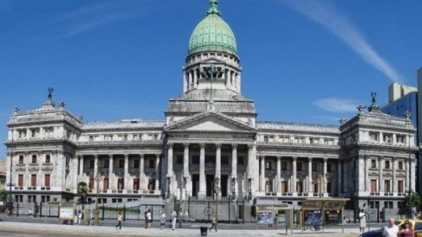 Aborto legal na Argentina: propostas inusitadas para afastar a sessão do centro da cidade
