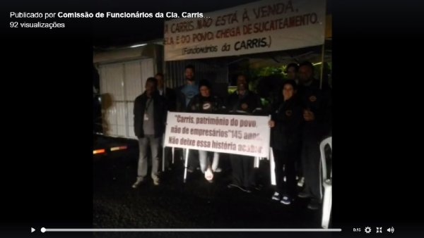 Trabalhadores da Carris realizam vigília em frente à empresa contra Marchezan