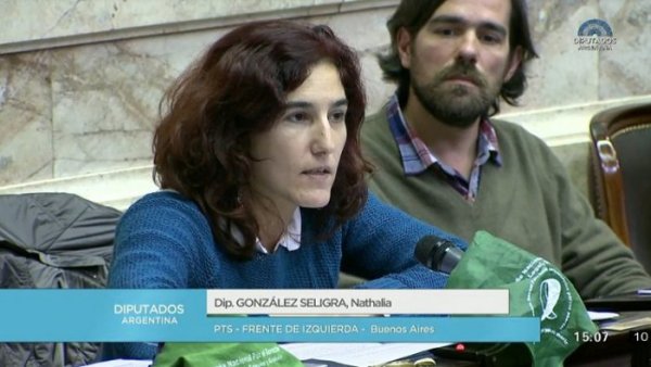Deputada do PTS-FIT, exige no Congresso argentino o aborto legal 