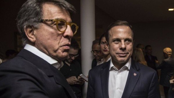 Flávio Bolsonaro esconde suplente que é acusado de ocultar patrimônio de R$ 12,7 milhões