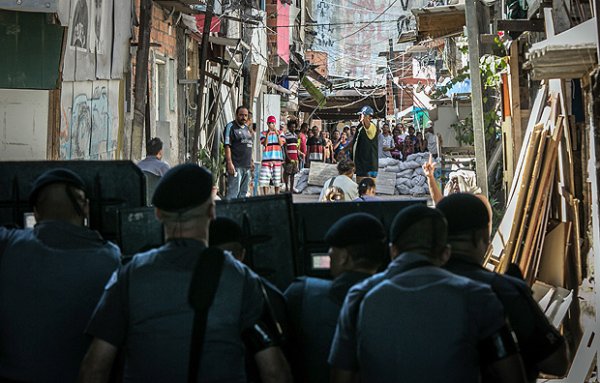 Polícia mata mais negros e jovens do que homicídios civis, em São Paulo 