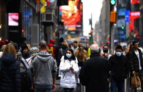 EUA registram 200 mil mortes por Covid-19 e índices de contaminação crescem na Europa