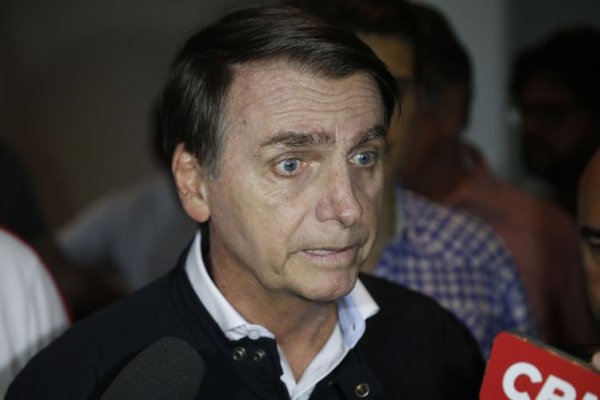 Após 30M, Bolsonaro se faz de coitado e diz que sofre sabotagens: “já chorei muito”