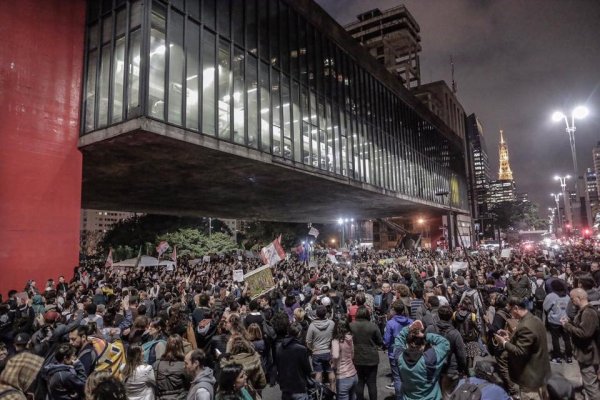 Milhares tomam as ruas de São Paulo em defesa da Amazônia 