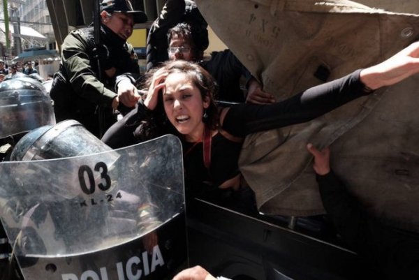 Urgente: jornalista do Esquerda Diário da Bolívia é presa