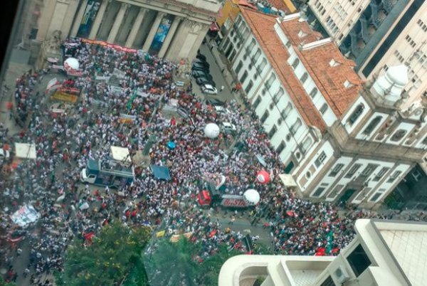 Um debate com os companheiros do NOS no RJ: a situação exige clareza na luta contra o golpe, e não amálgamas 