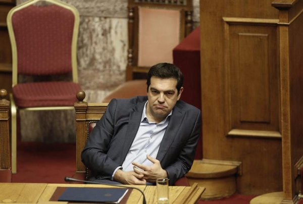 Nervosismo no começo das negociações do terceiro resgate na Grécia