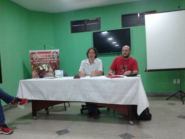 Christian Castillo fecha suas atividades no nordeste com debate no sindicato docente em Campina Grande